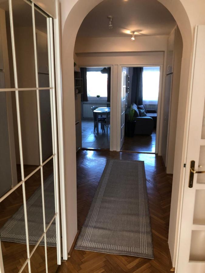 Szeged Gyoengye Apartment ภายนอก รูปภาพ
