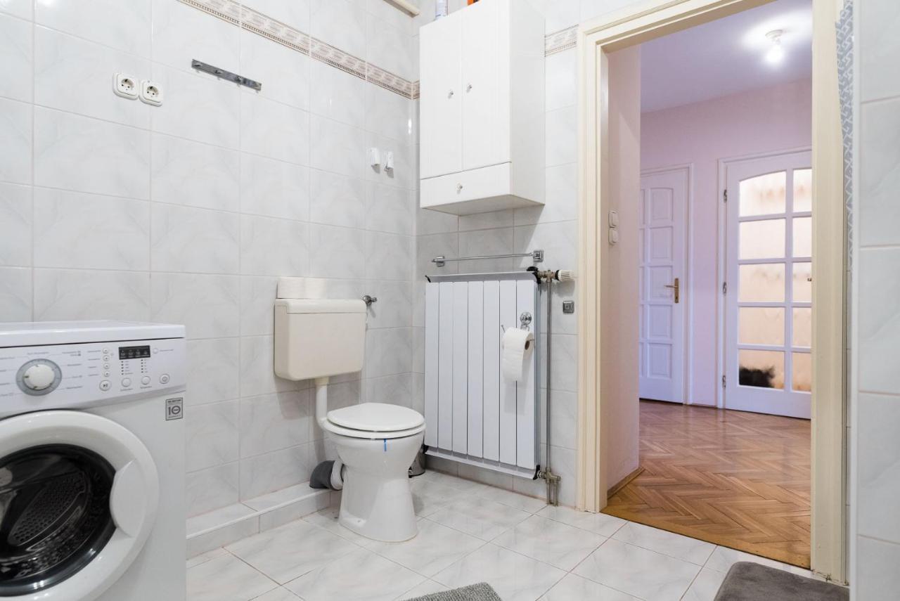 Szeged Gyoengye Apartment ภายนอก รูปภาพ